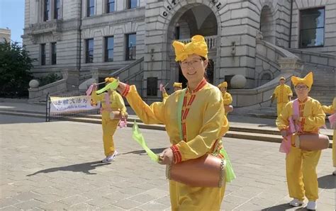 腰鼓隊|法輪大法(法輪功)學員組成的腰鼓隊─表演音樂八首